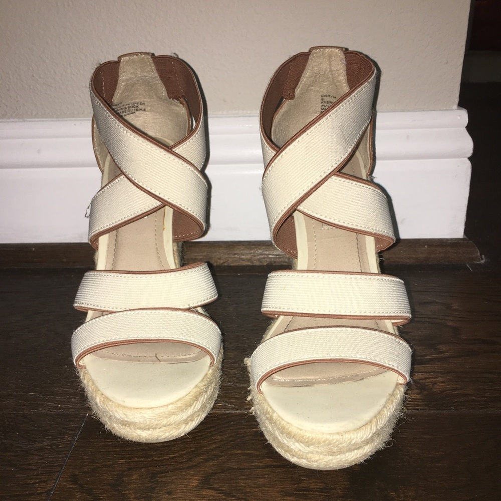 Steve Madden Wedges